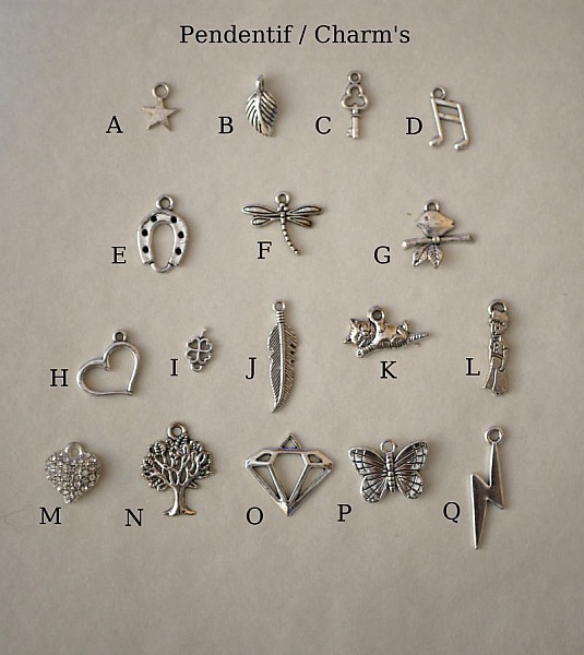 Tr&auml;h&auml;nge i f&auml;rgm&aring;lat tr&auml; p&aring; silverkedja f&ouml;r personlig anpassning