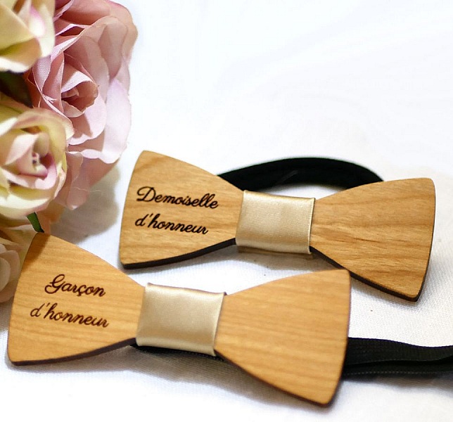 Anpassningsbart h&aring;rtillbeh&ouml;r B&aring;gbinda p&aring; res&aring;r