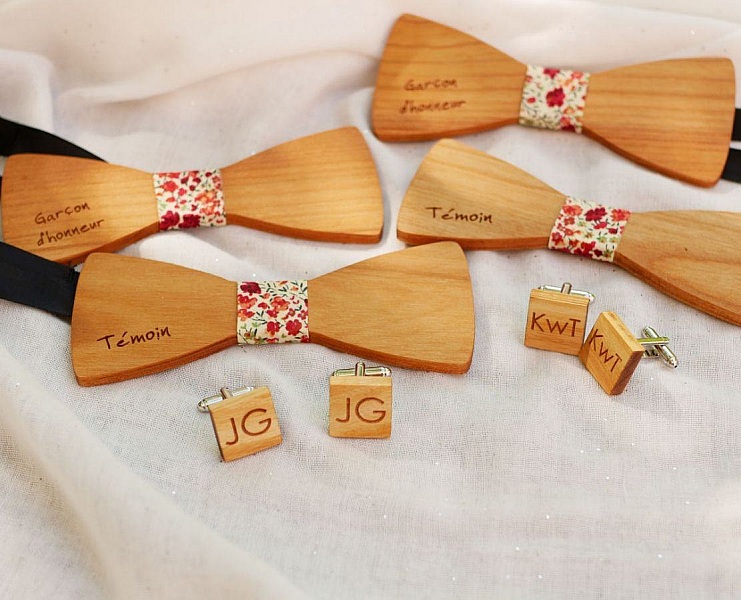 Kvadratiska manschettknappar i tr&auml; f&ouml;r personlig anpassning