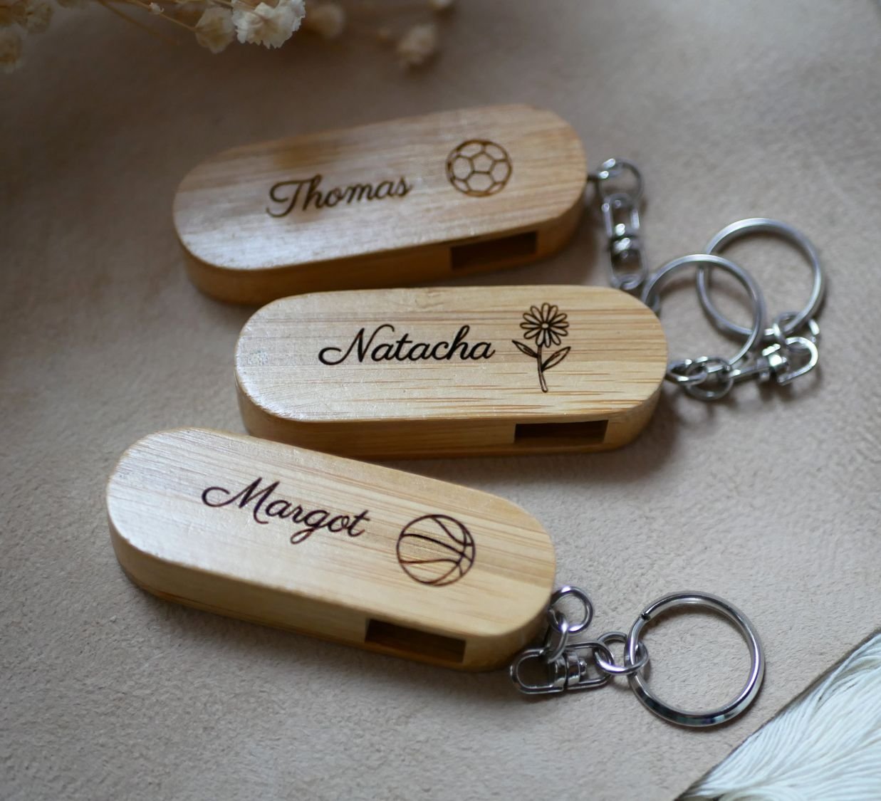 32 GB Bamboo USB-nyckelring som kan graveras och personaliseras