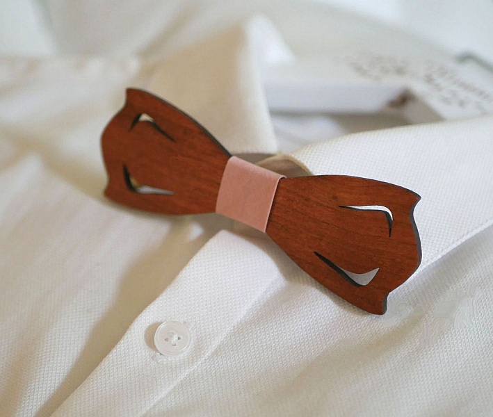 Tr&auml; trompe l'oeil band fluga f&ouml;r personlig anpassning