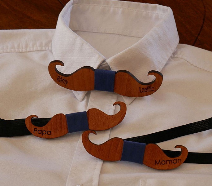 Nœuds papillon moustache en bois personnalisés fabriqués en France.