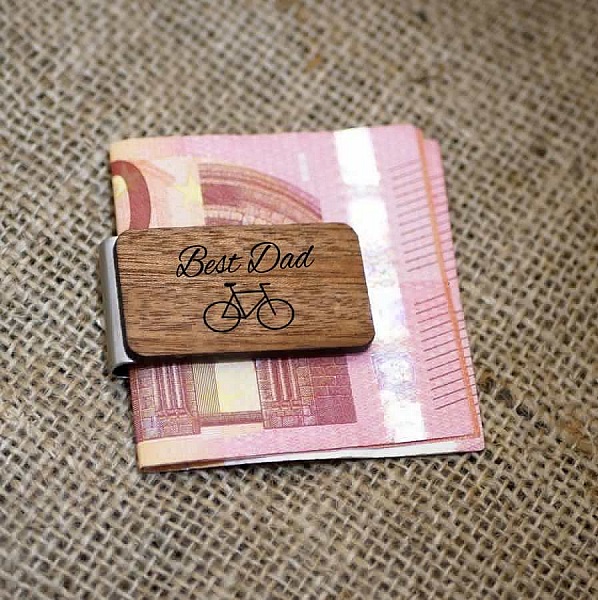 Pince à billets en bois gravée Best Dad avec vélo.