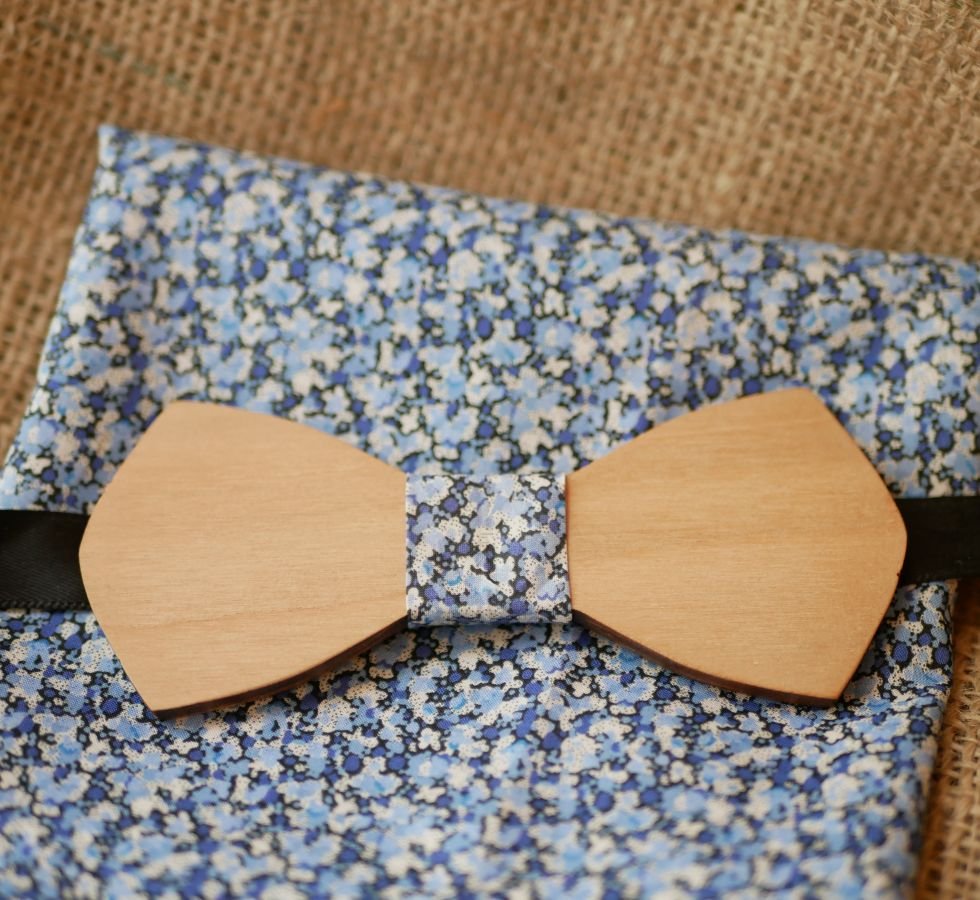 Liberty Pepper Blue pouch + scrunchie + träbåge