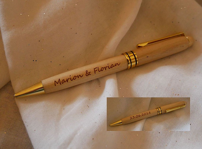 Stylo grav&eacute; personnalis&eacute; en bois coffret m&eacute;tal