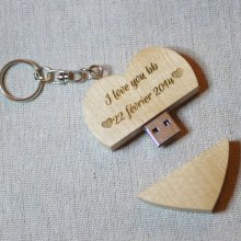 USB-minne med graverat trähjärta för personlig anpassning 128 GB